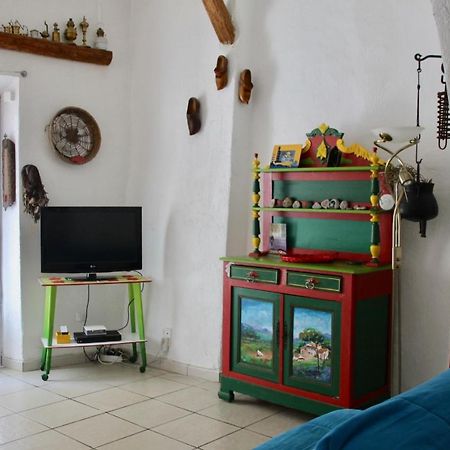L'Oursinade Apartment Каси Екстериор снимка